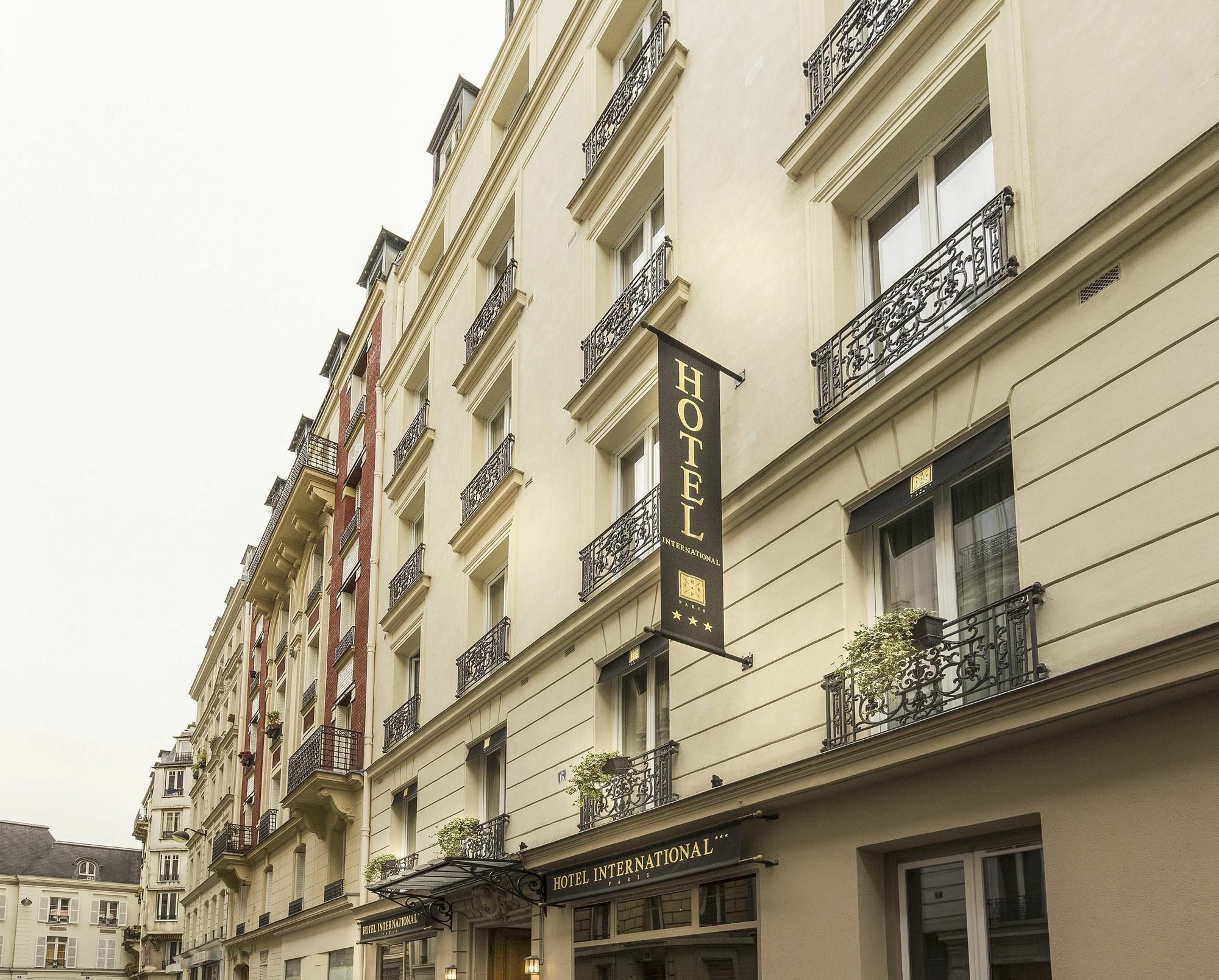Hotel International Paris Luaran gambar