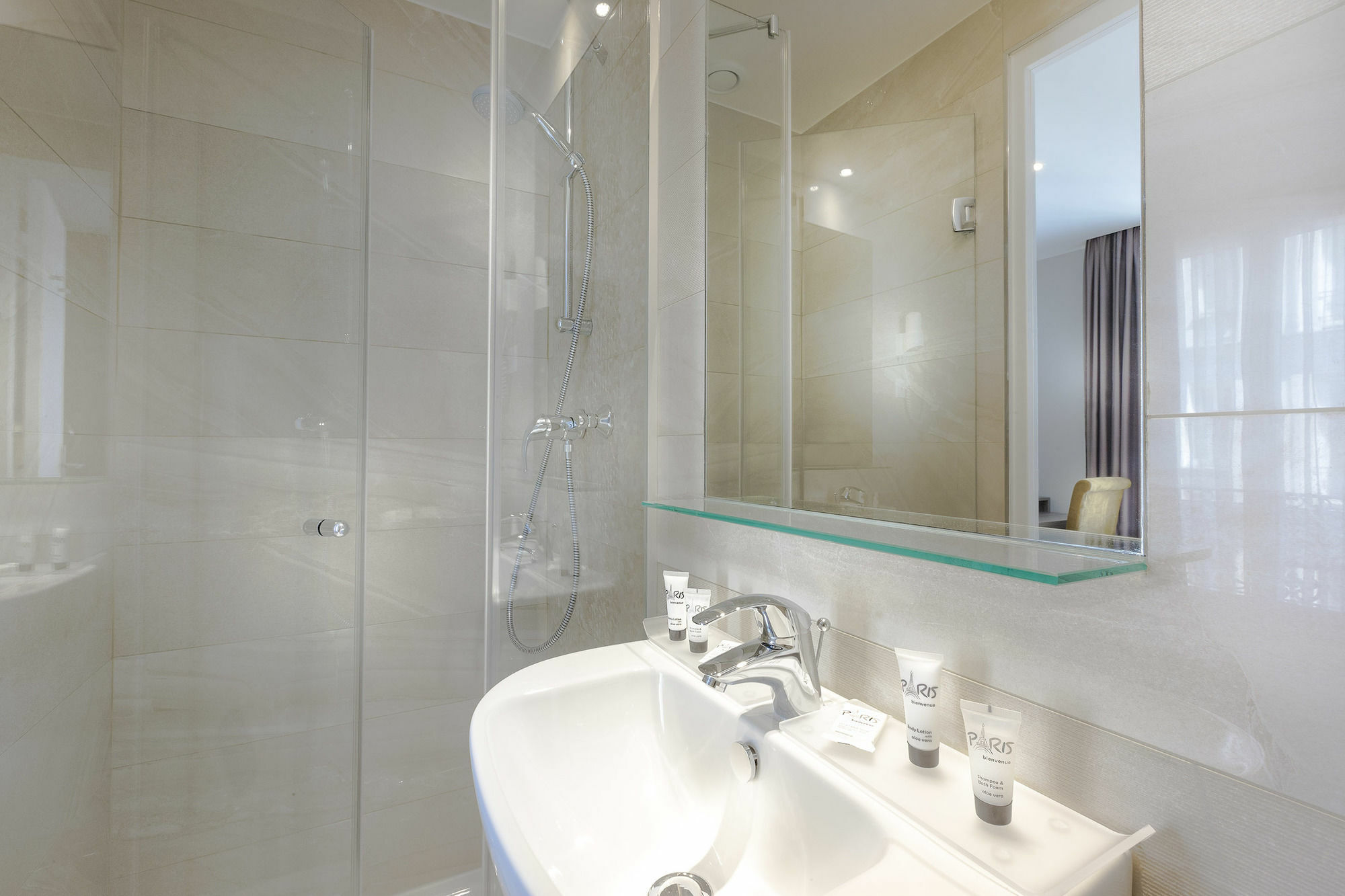 Hotel International Paris Luaran gambar